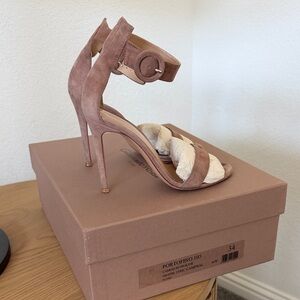 Gianvito Rossi Portofino 105 Camoscio Praline Heels Sz 34 / US 4